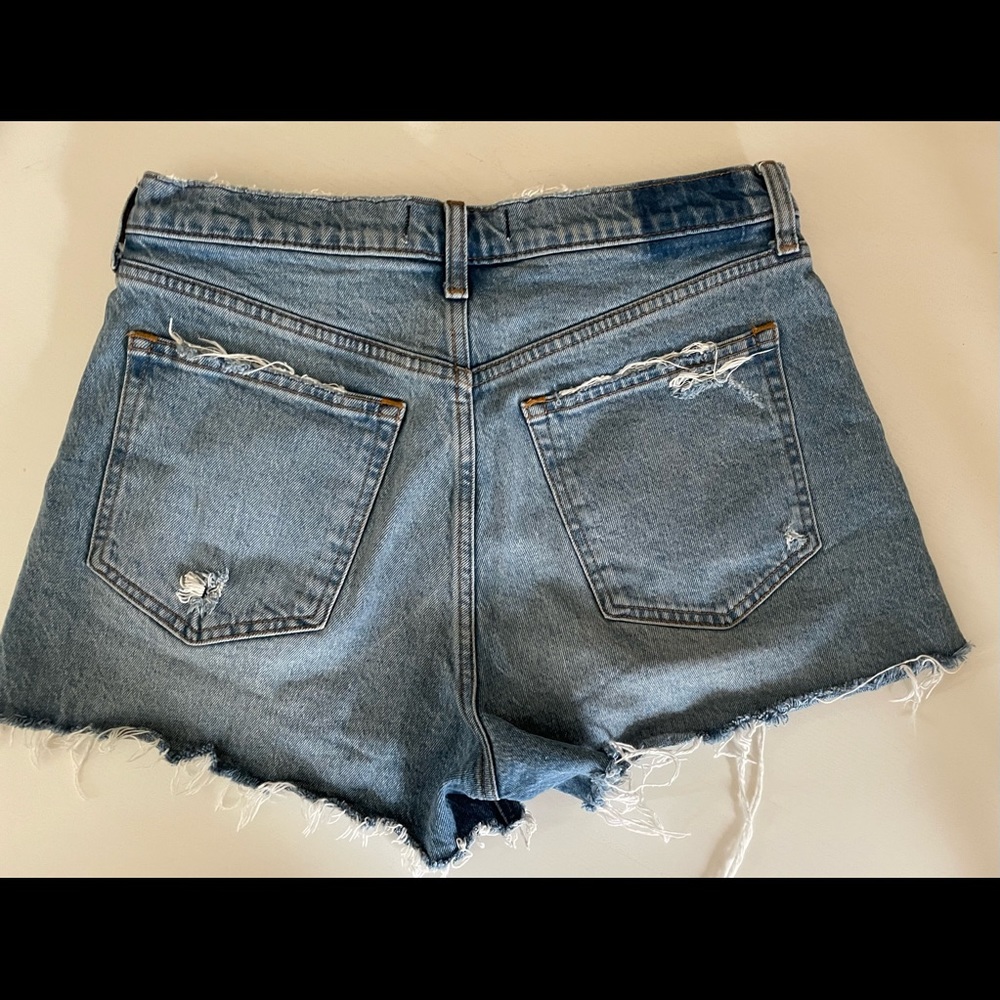 A&F High Rise Mom Short